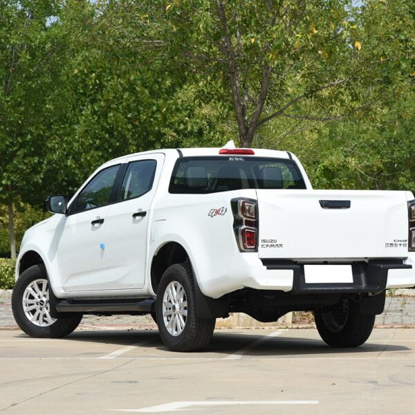 ISUZU D-MAX - Image 5