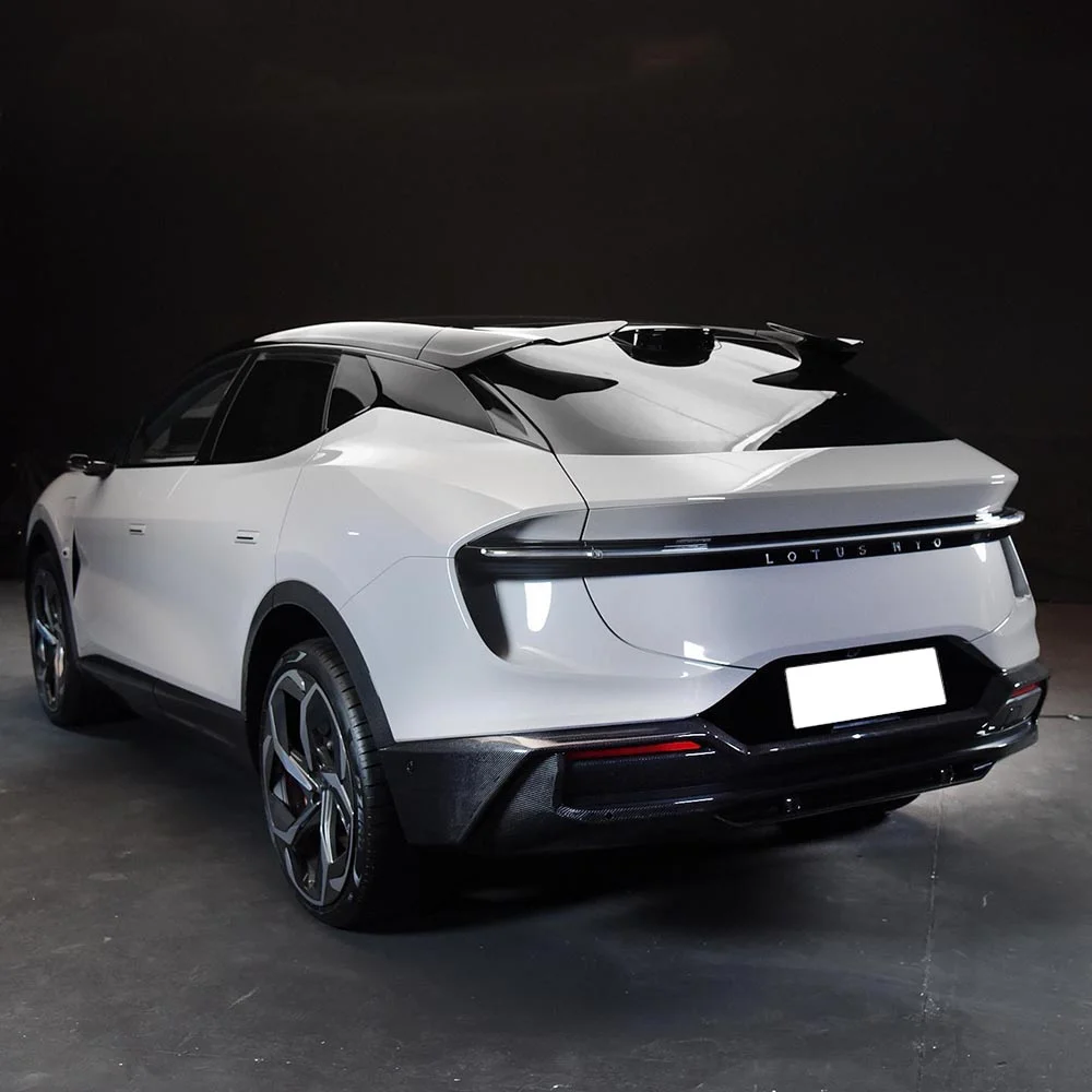 Lotus ELETRE - Выява 5