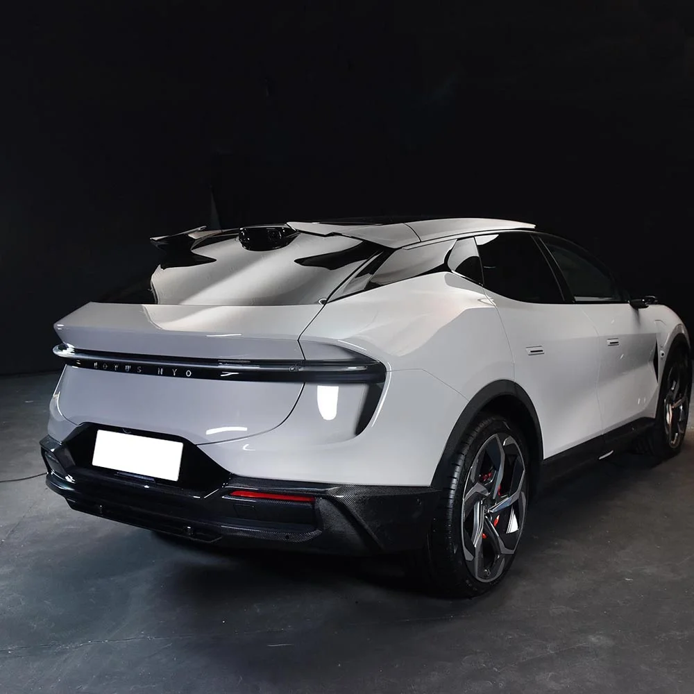 Lotus ELETRE - Выява 7