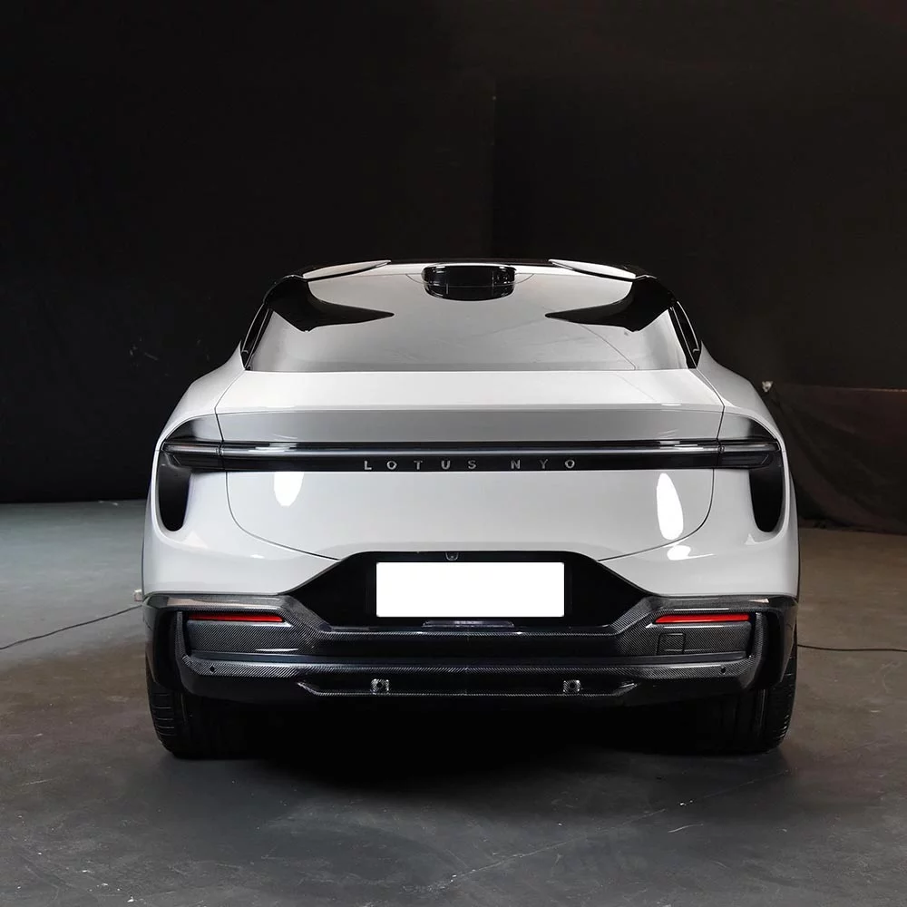 Lotus ELETRE - Выява 6