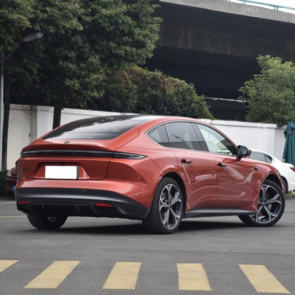 NIO ET5 - Image 7