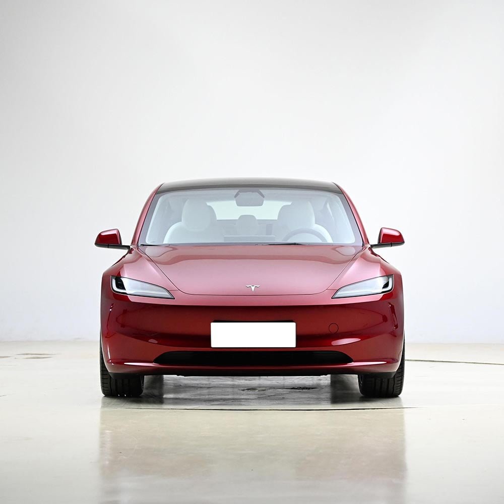 Tesla Model 3 - Image 3
