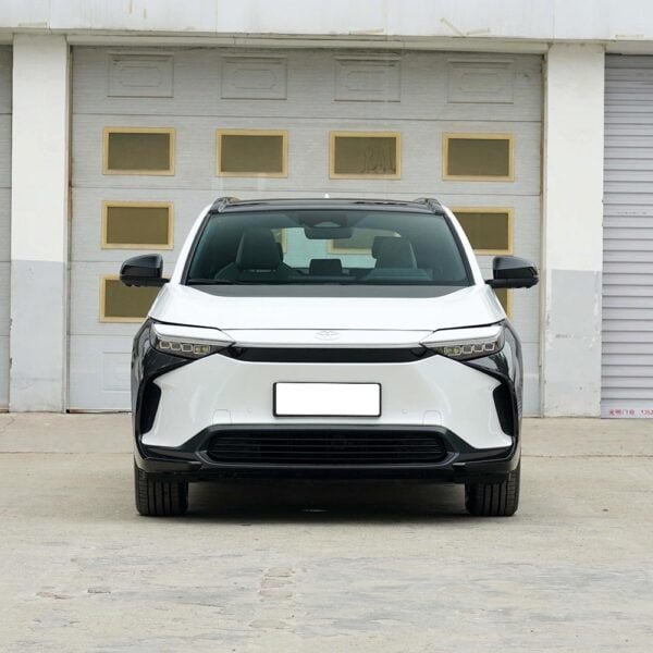 Toyota BZ4X - Image 3