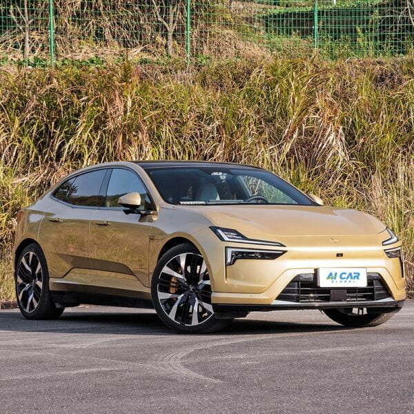 Polestar 4 - Image 4