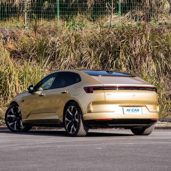 Polestar 4 - Image 5