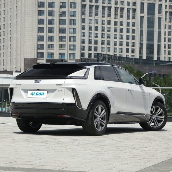 Cadillac LYRIQ - Image 7