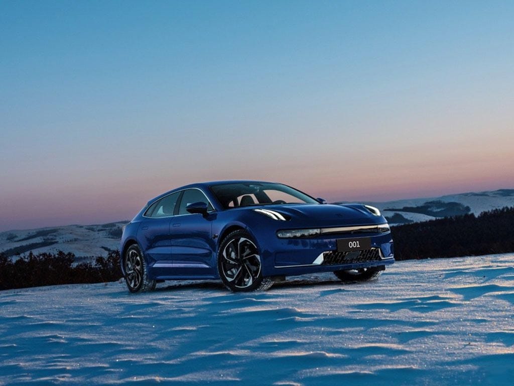 Popular and expensive Zeekr 001 in Russia