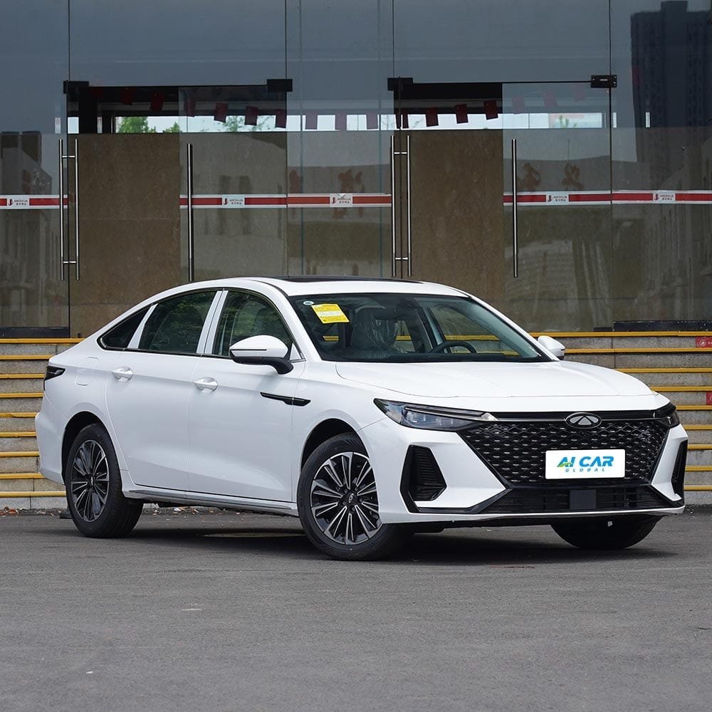 Chery Fengyun A8 (Fulwin A8) - Image 3