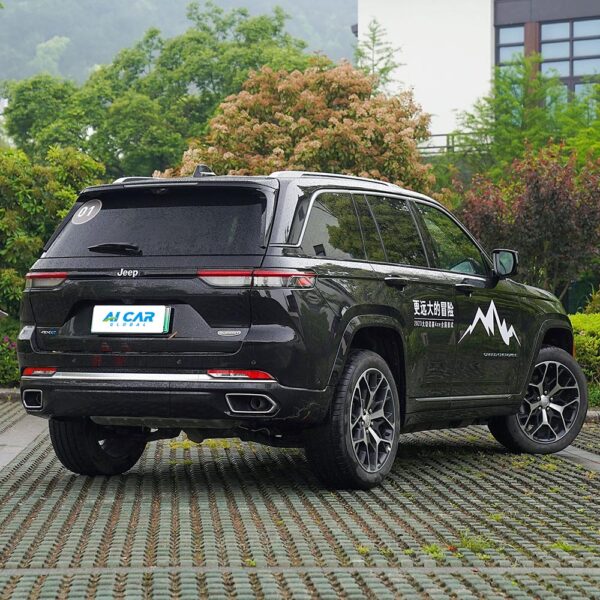Jeep Grand Cherokee - Image 7