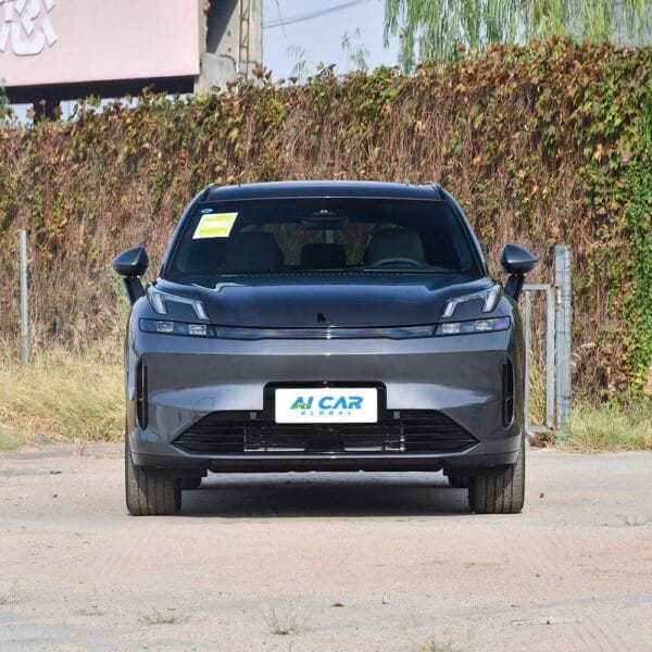 LYNK&CO 08 EM-P - Image 3