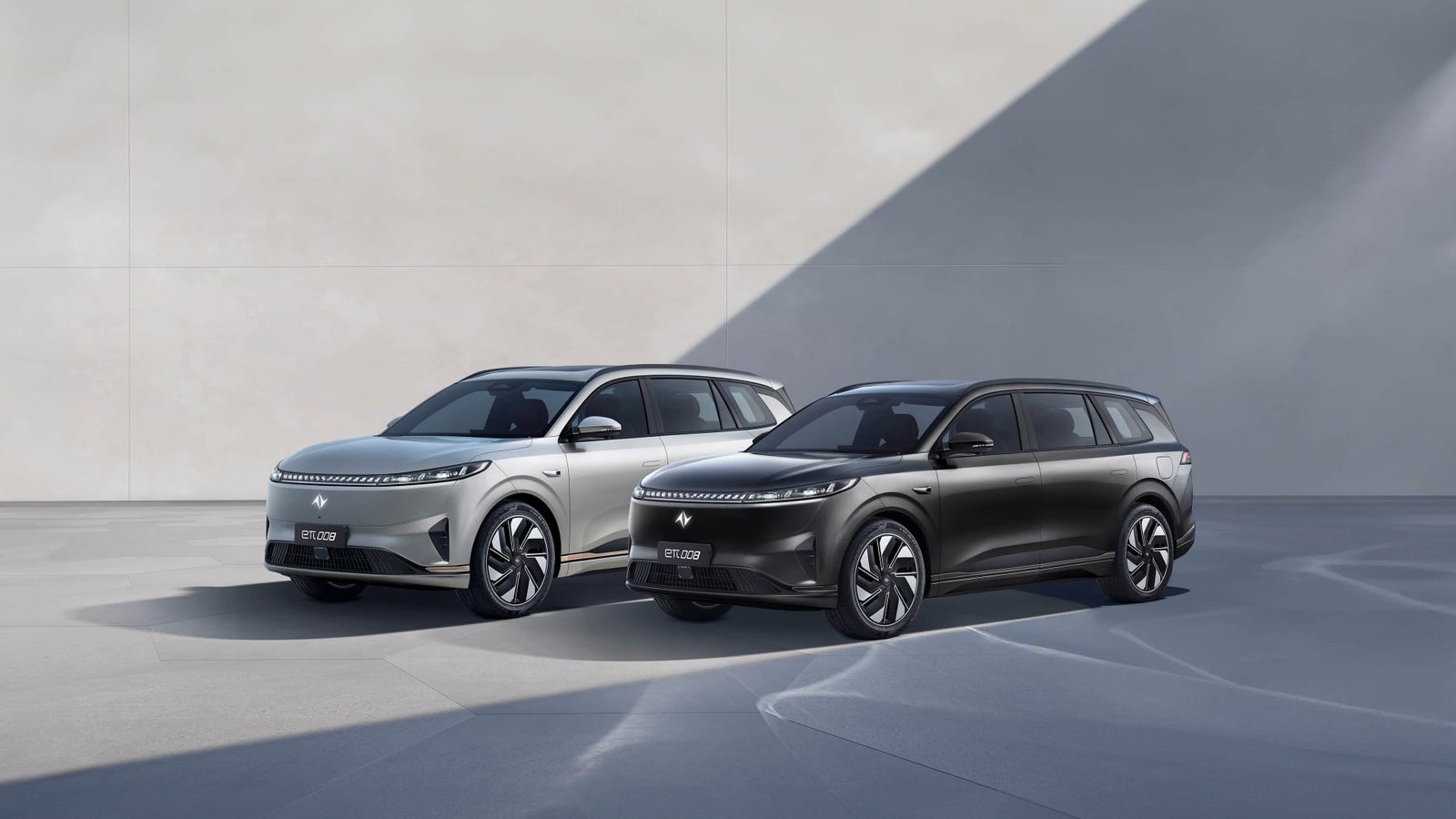 Dongfeng eπ008 (17)