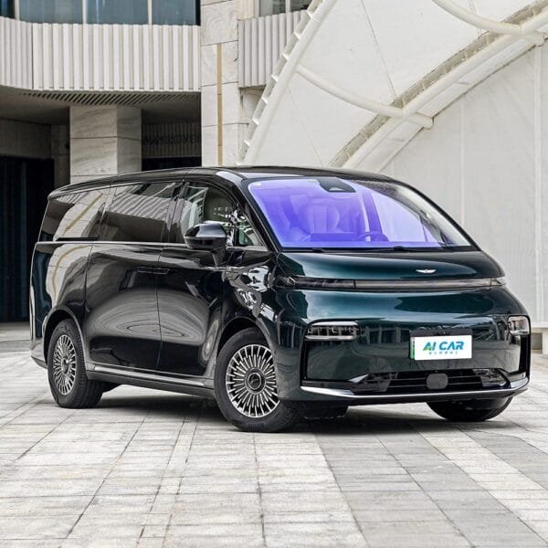 Geely LEVC L380 - Image 4