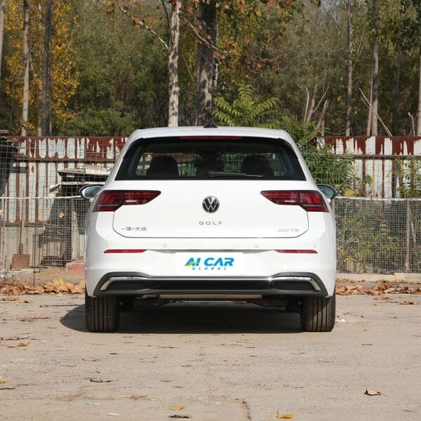 Volkswagen Golf - Image 6