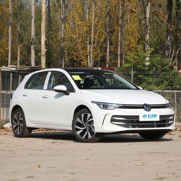 Volkswagen Golf - Image 4