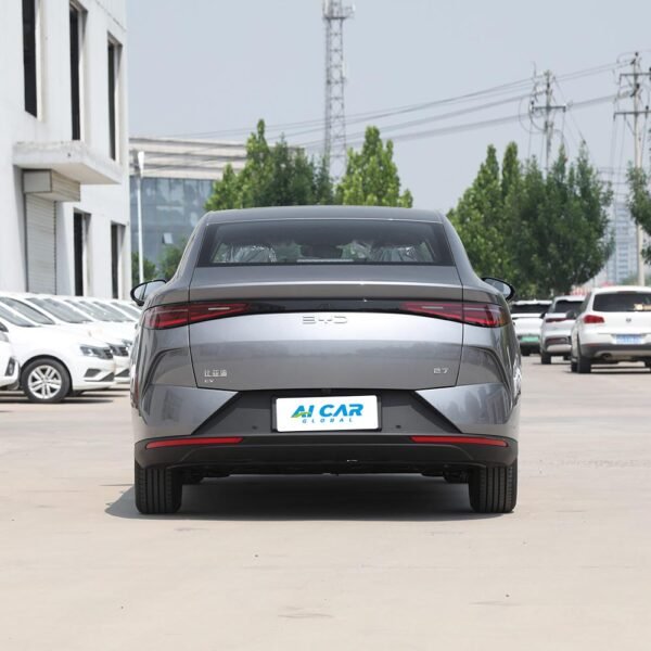 BYD e7 - Image 5