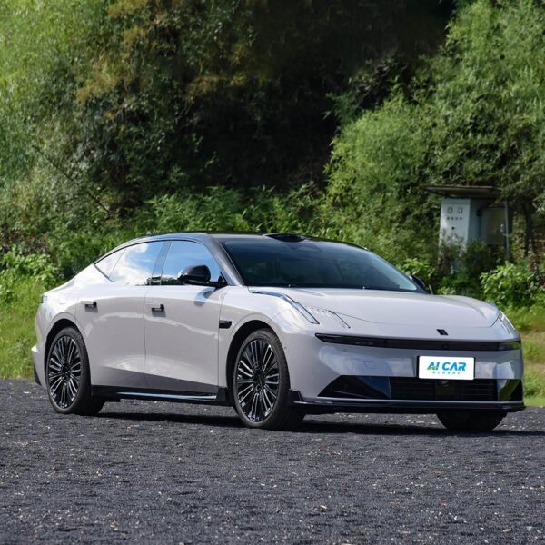 LYNK&CO 10 EM-P - Image 4