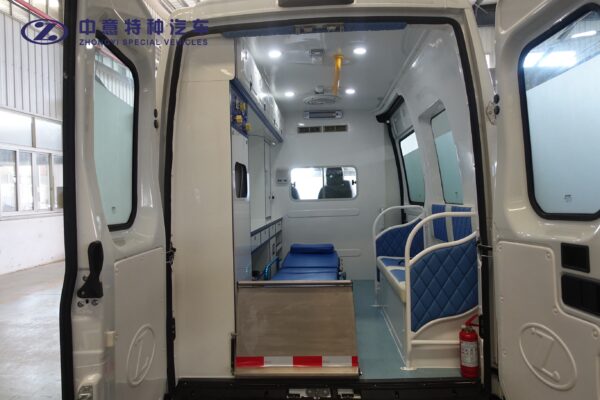 SZY5040XJHN6 Emergency Ambulance - Image 7