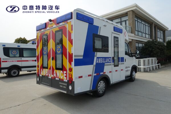 SZY5045XJHN6 Emergency Ambulance - Image 4