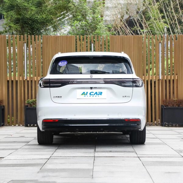 SAIC H5 - Image 6