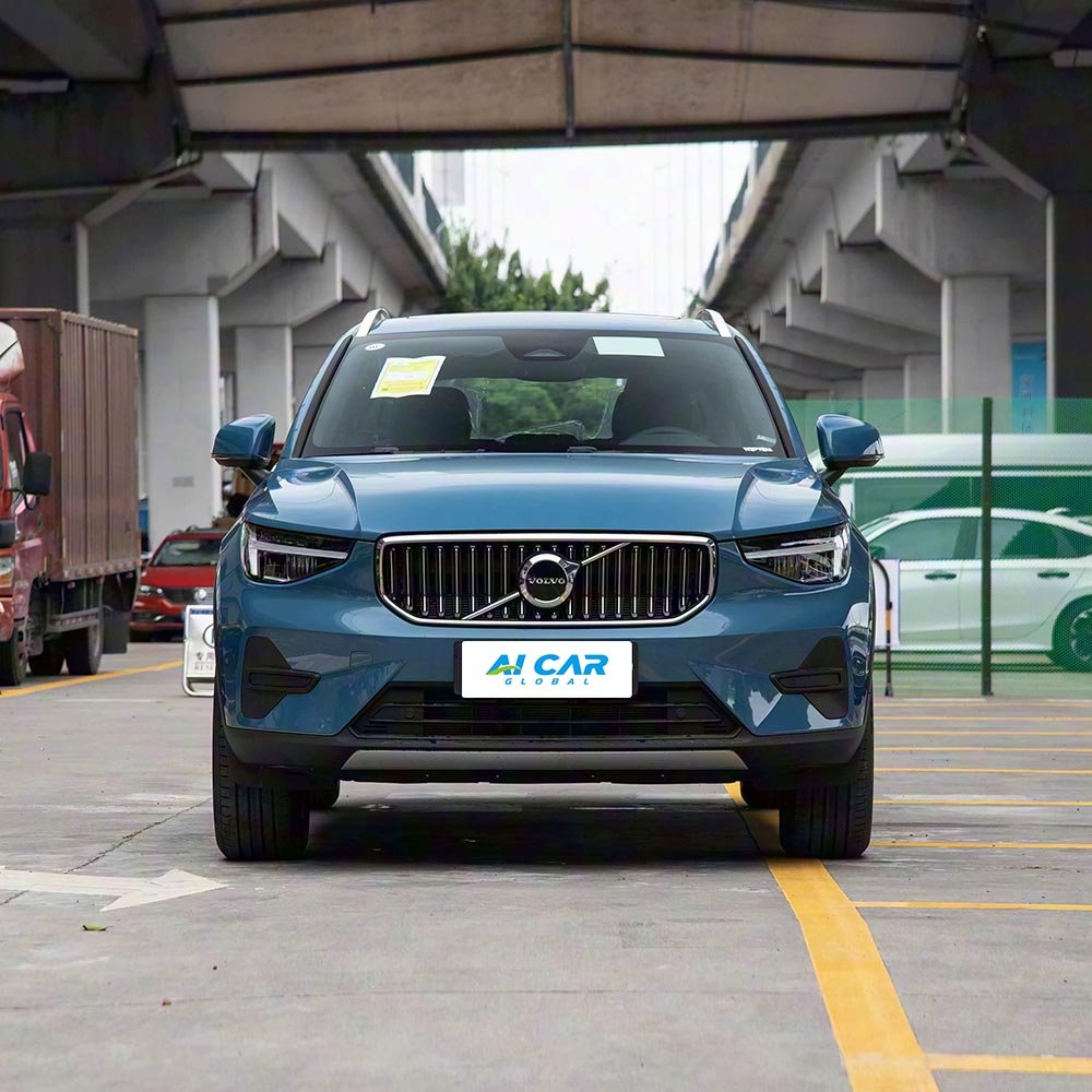 Volvo XC40 - Image 2