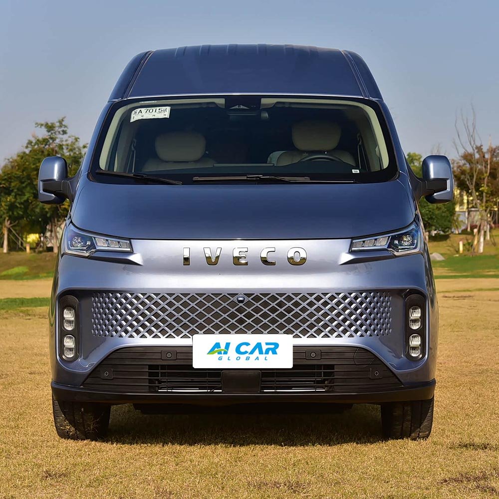 IVECO Fidato EV Passenger Van - Image 2