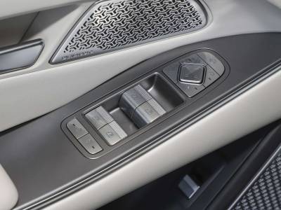 BYD Han L EV Details (14)