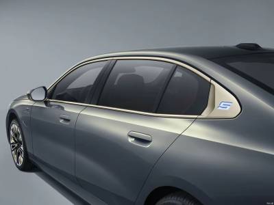 BMW i5 Details (12)