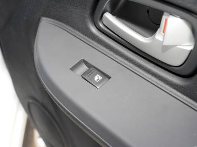 Kaicheng Changan Ruixing EM60 Details (4)