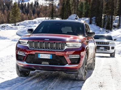 Jeep Grand Cherokee (8)