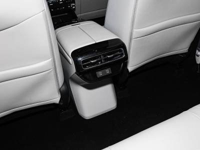 Honda P7 Details (4)