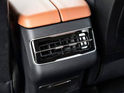 Bestune T99 Details (2)