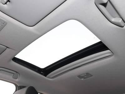 Honda LIFE Details (1)