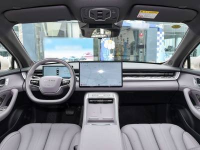 ROEWE M7 DMH Details (11)