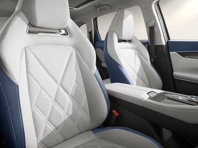 Changan CS75 Plus Details (19)