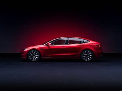 Tesla Model 3 (5)