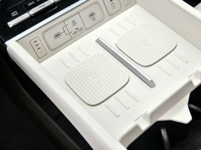 Hyundai Senta FE Details (8)