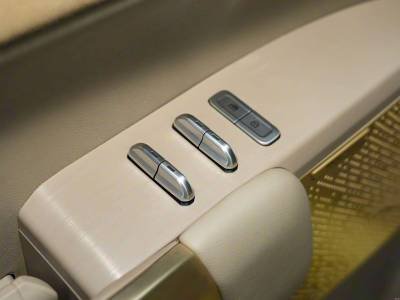 Nissan Frontier Pro PHEV Details (11)