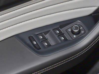 Volkswagen Magotan Details (6)