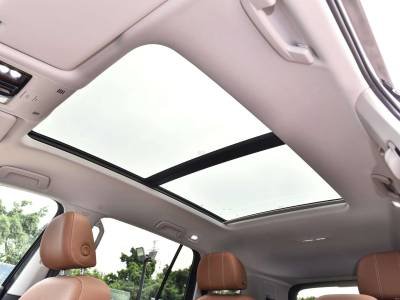 Volkswagen Talagon Details (9)