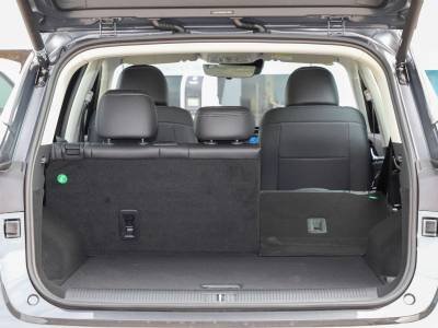 ROEWE RX5 MAX Details (9)