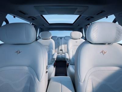 Dongfeng eπ008 Details (11)
