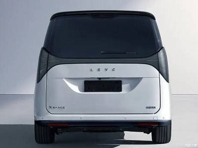 Geely LEVC L380 (8)