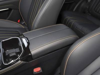 Bestune T77 Details (6)