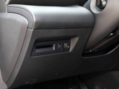 BYD E7 Details (8)