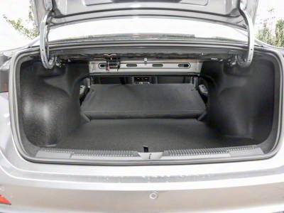 تفاصيل ROEWE i5 (11)