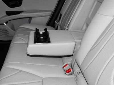 Honda P7 Details (6)