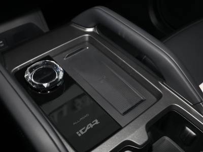 iCAR 03T Details (7)