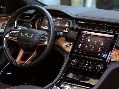 Jeep Grand Cherokee (5)