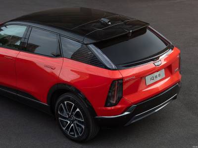 Cadillac OPTIQ Details (12)