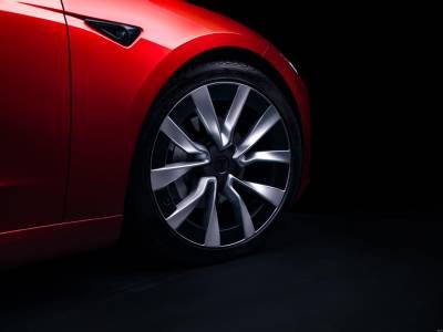 Tesla Model 3 (13)